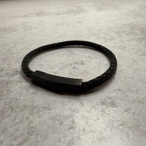 The Steel Shop Leather Bracelet Unisex Black 4MM 7 Inches Heart Engraving New